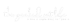 this geeked out life blog logo, white